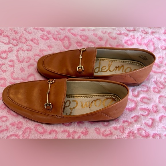 Sam Edelman Tan Leather Loafers
Size: 7 - Picture 2 of 7